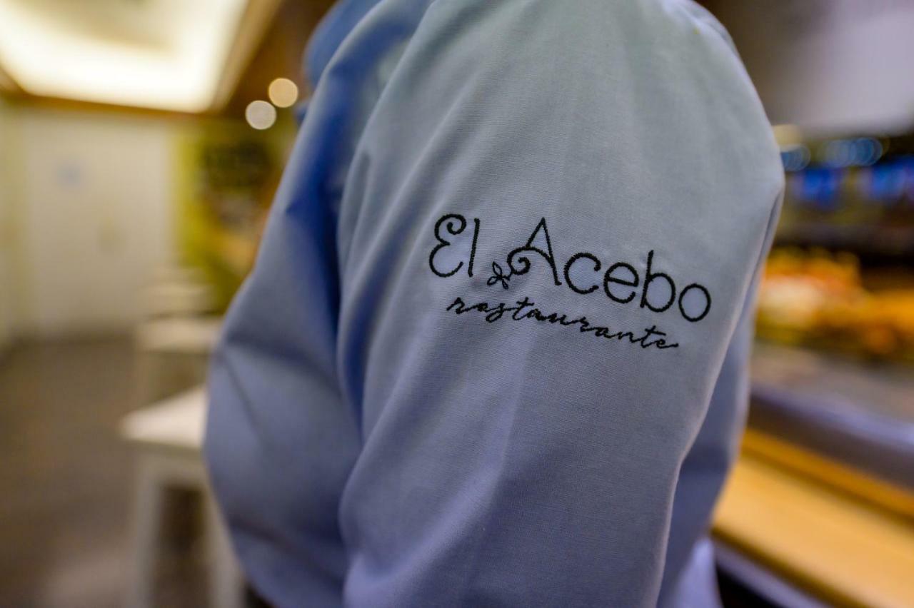 Hotel El Acebo Jaca Exterior photo